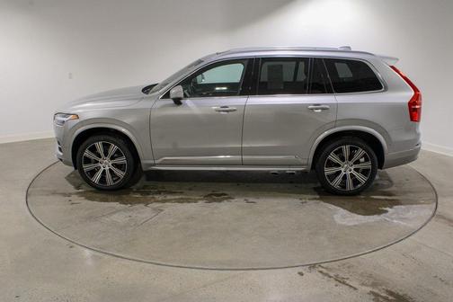 2023 Volvo XC90 B6 Ultimate 7-Seater