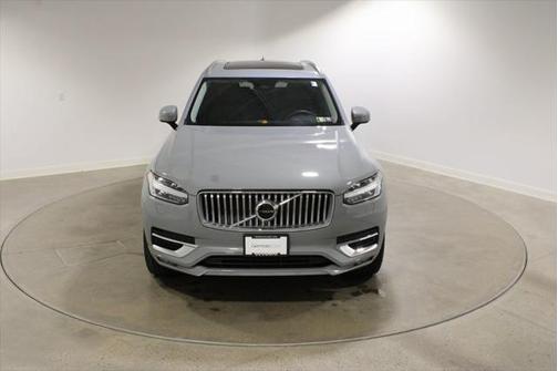 2024 Volvo XC90 B5 Core Bright Theme