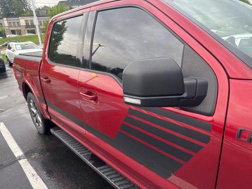 Ruby Red Metallic Tinted Clearcoat 2018 Ford F-150 XLT