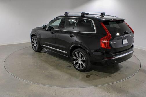 2024 Volvo XC90 Recharge Plug-In Hybrid T8 Ultimate Bright Theme 7-Seater