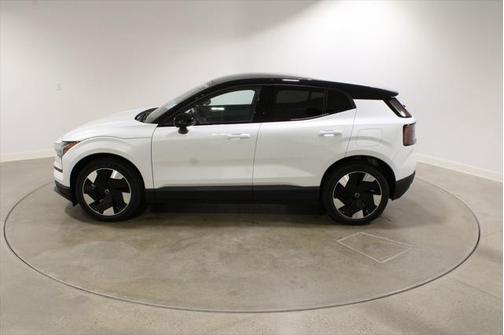 2025 Volvo EX30 Twin Motor Plus