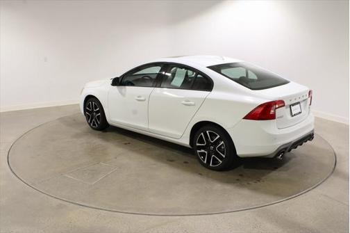 2017 Volvo S60 T5 Dynamic