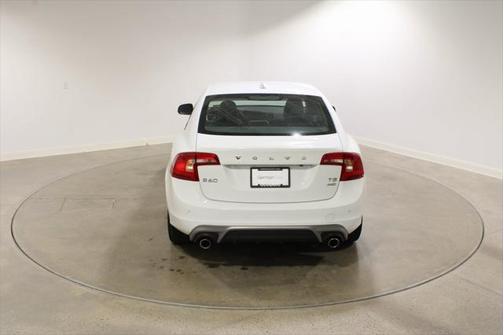 2017 Volvo S60 T5 Dynamic