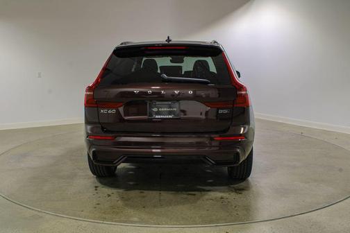 Mulberry Metallic 2026 Volvo XC60 B5 Plus