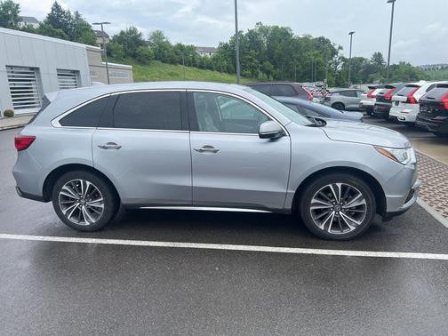 Lunar Silver Metallic 2019 Acura MDX 3.5L w/Technology Package