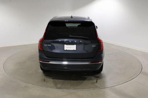 2026 Volvo XC90 B5 Plus 6-Seater