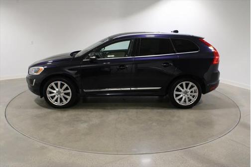 2017 Volvo XC60 T5 Inscription