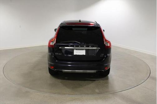 2017 Volvo XC60 T5 Inscription