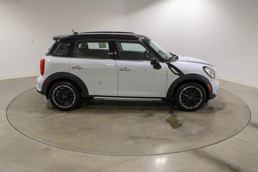 2015 MINI Countryman Cooper S