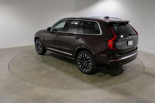 2026 Volvo XC90 B6 Plus 6-Seater