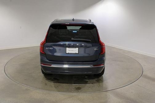 Denim Blue Metallic 2026 Volvo XC90 Plus, B6 AWD Gas (mild hybrid), Gasoline, Bright, 7 Seats
