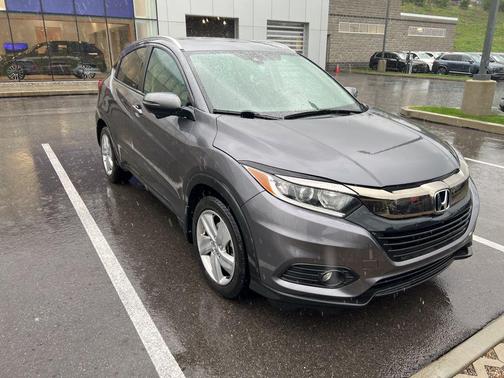 Grey 2019 Honda HR-V EX