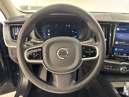 Denim Blue Metallic 2025 Volvo XC60 B5 Plus