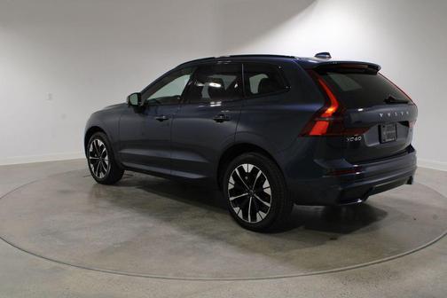 Denim Blue Metallic 2025 Volvo XC60 B5 Plus