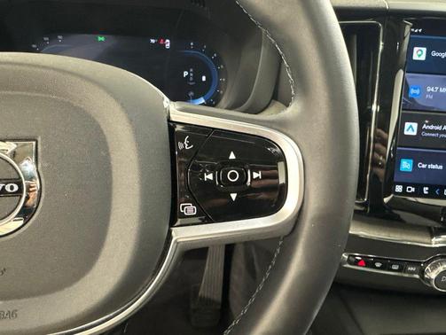 Denim Blue Metallic 2025 Volvo XC60 B5 Plus