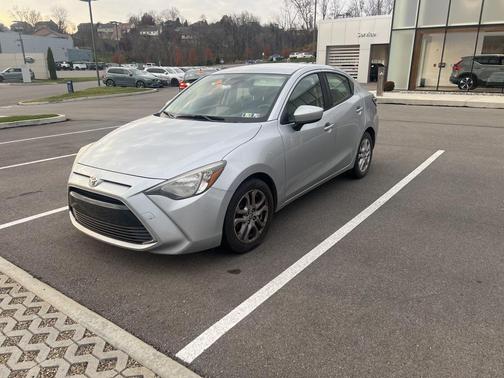 2018 Toyota Yaris iA Base
