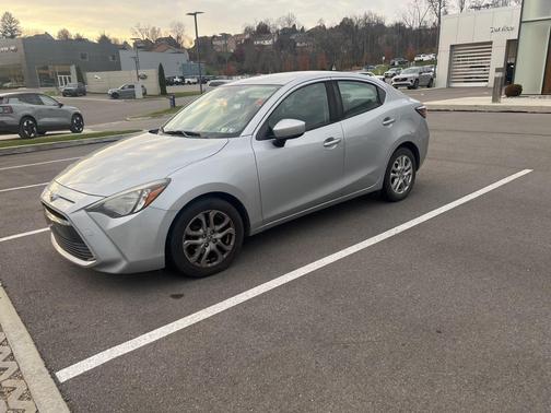 2018 Toyota Yaris iA Base