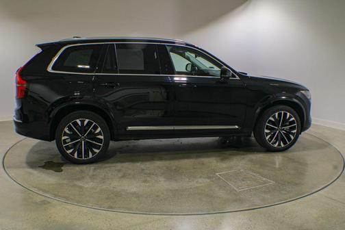 Onyx Black Metallic 2026 Volvo XC90 Plus, B6 AWD Gas (mild hybrid), Gasoline, Bright, 7 Seats