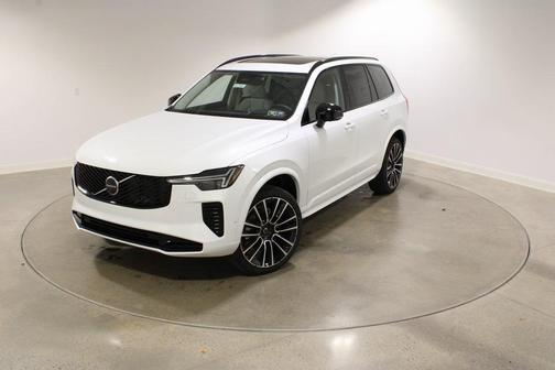 2026 Volvo XC90 B6 Ultra Dark Theme 6-Seater