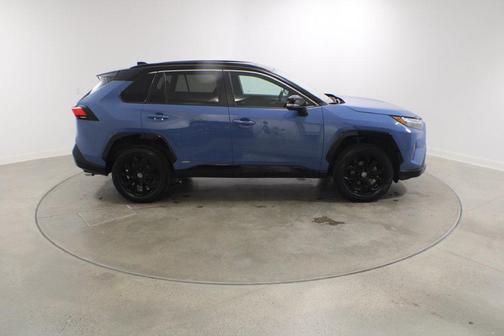 Cavalry Blue/Midnight Black Metallic 2022 Toyota RAV4 Hybrid SE