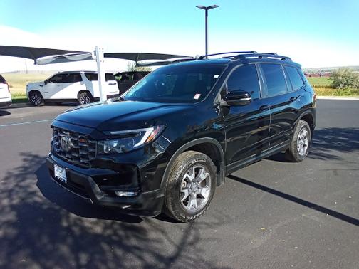 Crystal Black Pearl 2023 Honda Passport