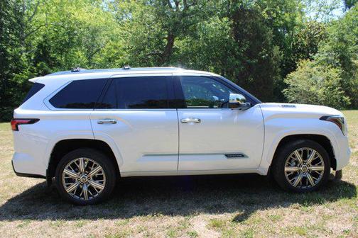 Wind Chill Pearl 2023 Toyota Sequoia Capstone