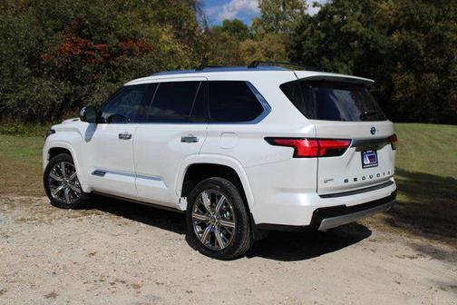 Wind Chill Pearl 2023 Toyota Sequoia Capstone