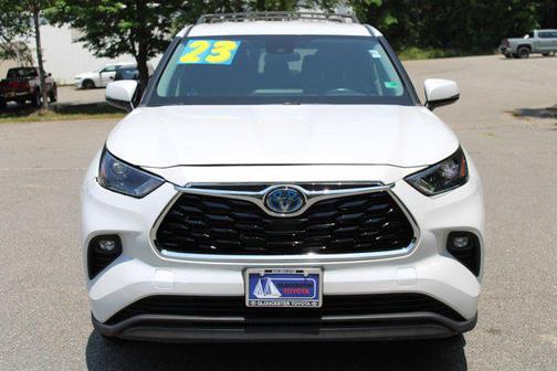 2023 Toyota Highlander Hybrid LE