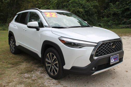2022 Toyota Corolla Cross XLE