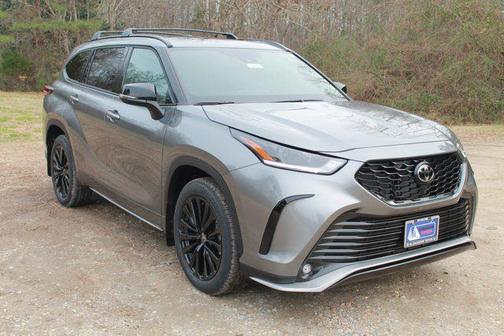 2026 Toyota Highlander XSE