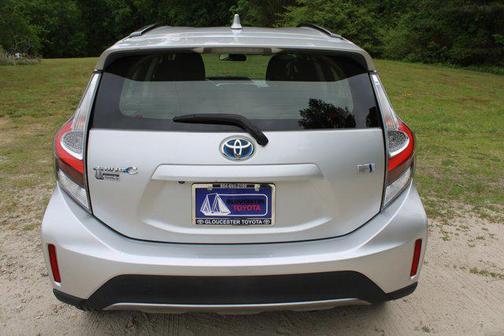 Classic Silver Metallic 2019 Toyota Prius L