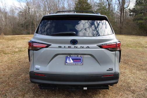 2022 Toyota Sienna Woodland Edition