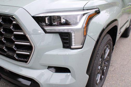 2025 Toyota Sequoia Platinum