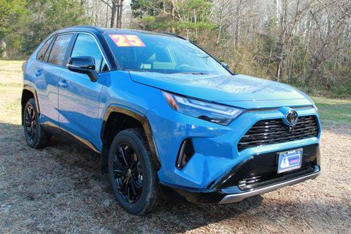 2025 Toyota RAV4 Hybrid SE