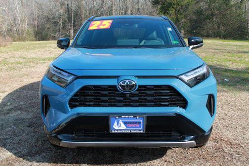 2025 Toyota RAV4 Hybrid SE