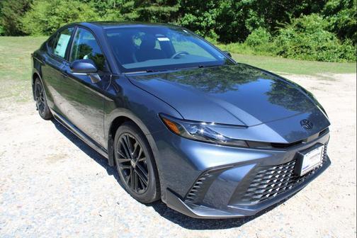 Dark Cosmos 2026 Toyota Camry SE