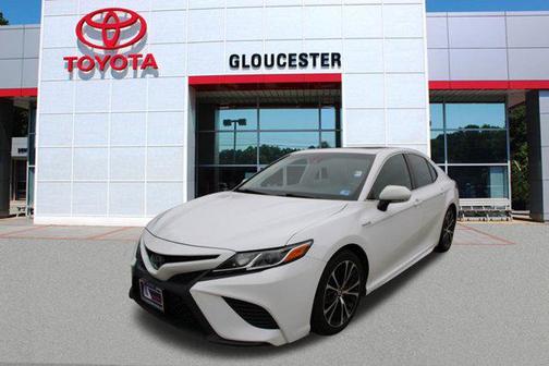 2019 Toyota Camry Hybrid SE