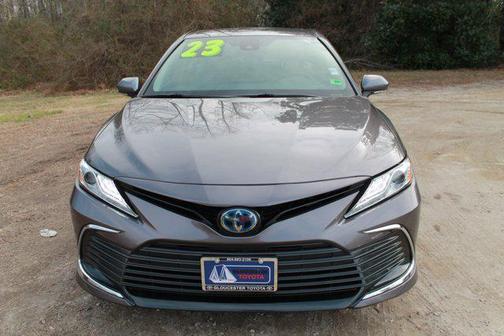 2023 Toyota Camry Hybrid XLE