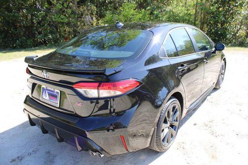 Midnight Black Metallic 2026 Toyota Corolla SE