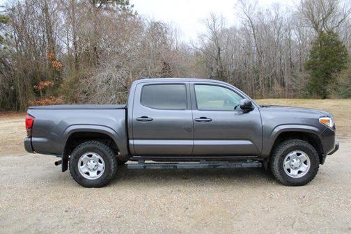 2019 Toyota Tacoma SR