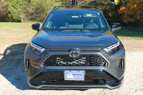 2025 Toyota RAV4 Hybrid SE