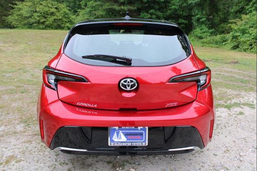 Finish Line Red/Midnight Black Metallic 2026 Toyota Corolla XSE