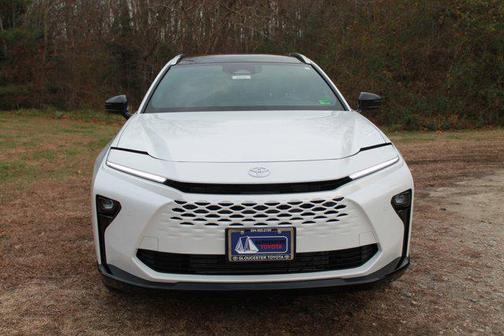 2025 Toyota Crown Signia Limited