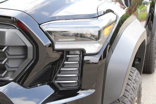 2025 Toyota Tacoma Hybrid Trailhunter Hybrid