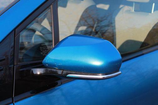 2020 Toyota Prius LE