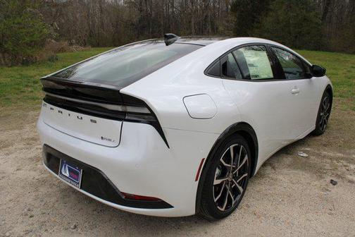 Wind Chill Pearl 2026 Toyota Prius Plug-In Hybrid XSE Premium