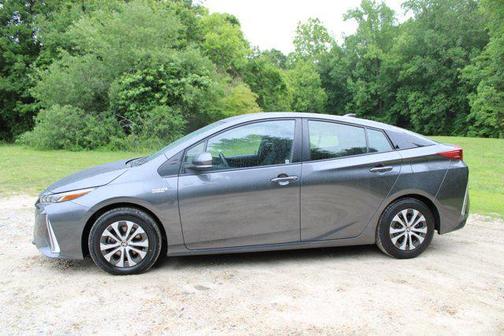 2022 Toyota Prius Prime LE