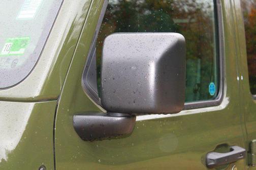 2024 Jeep Wrangler 4-Door Sahara 4x4