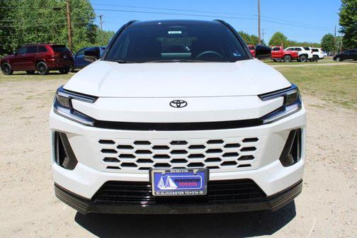 Wind Chill Pearl w/Black Roof 2026 Toyota RAV4 SE
