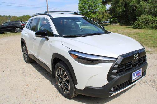 Wind Chill Pearl 2026 Toyota Corolla Cross XLE